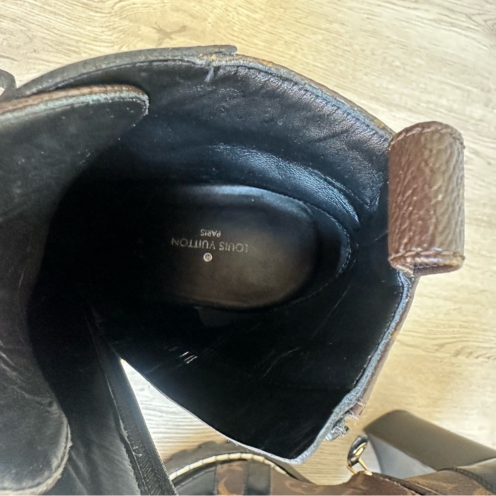 Louis Vuitton Brown Monogram Lace-Up Heeled Boots with Black Patent Toe - Picture 7 of 8